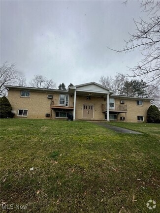 Building Photo - 151 Frana Clara St