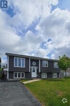 Building Photo - 35 Brougham Dr