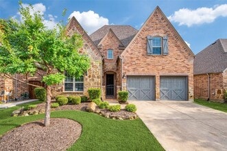 Building Photo - 3024 Aberdeen Dr