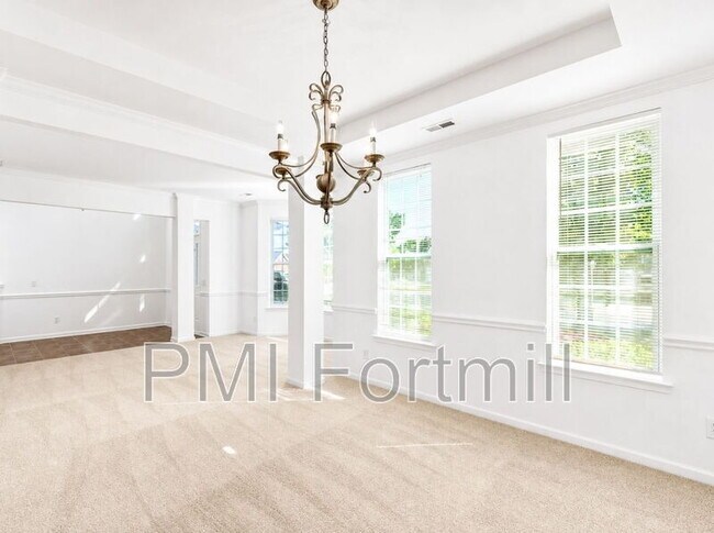 Building Photo - 10922 Sedgemoor Ln
