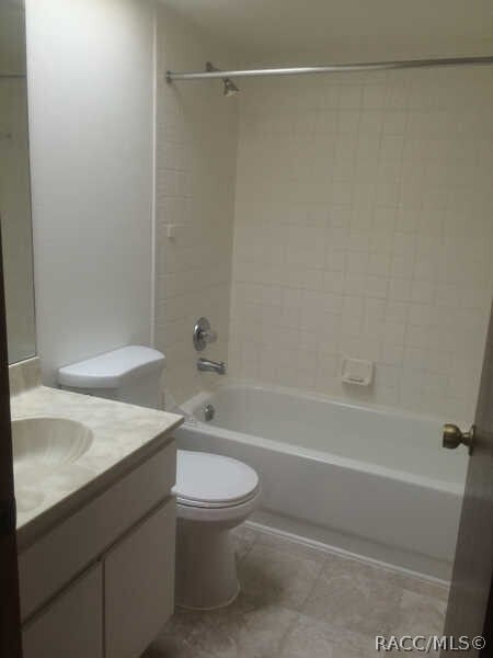 Building Photo - 270 E Glassboro Ct