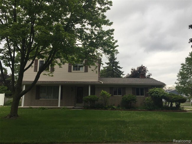 Foto del edificio - 2741 Campbellgate Dr