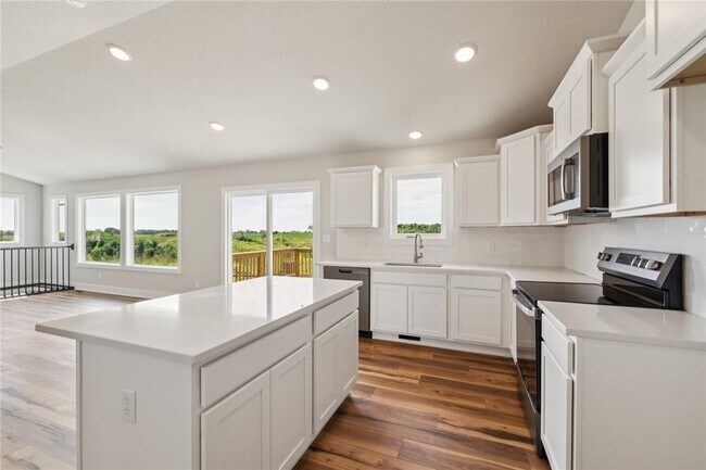 Foto del edificio - Waukee Single Family Home For Rent! *BRAND...