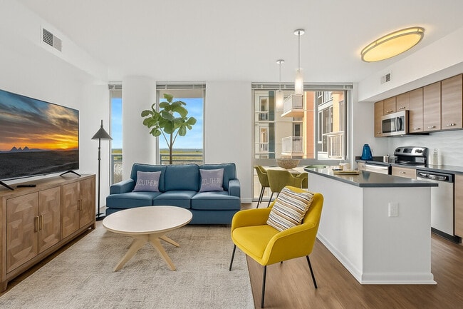 Building Photo - 8106 Leesburg Pike