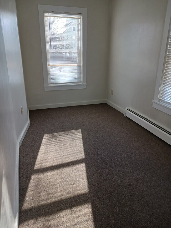 Foto del edificio - 83 Elkins St