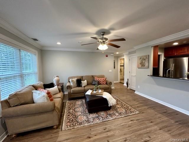 Building Photo - 2108 Vista View Dr