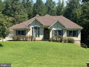Building Photo - 8227 Old Plank Rd