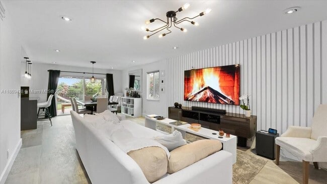 Building Photo - 18701 Shauna Manor Dr
