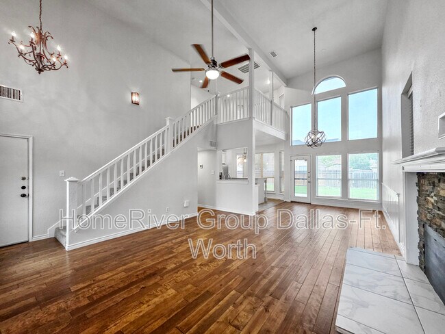 Foto del edificio - 325 Willow Creek Dr
