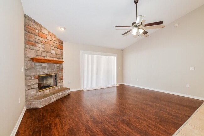 Building Photo - 4209 Prairie Iris Ct