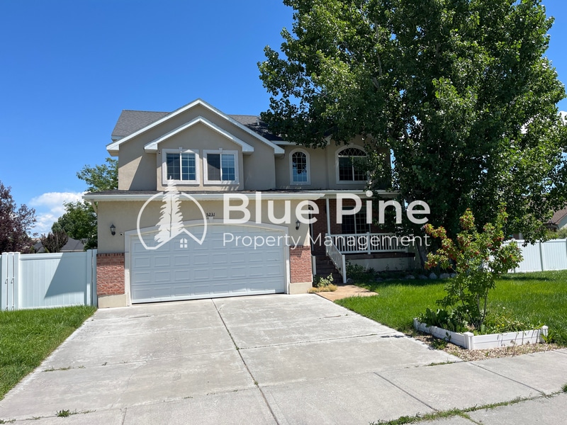Primary Photo - 5231 Clearfield Ln