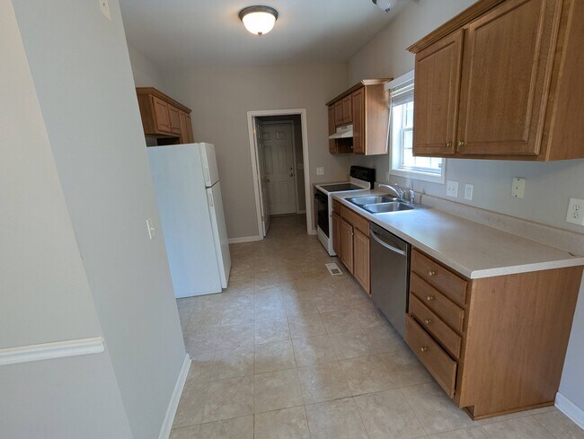 Foto del edificio - 419 Brownstone St