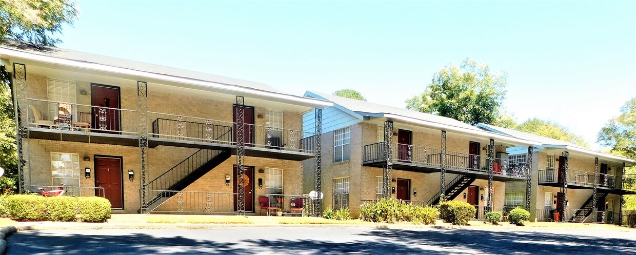 Primary Photo - 3817 Kilbourne Rd