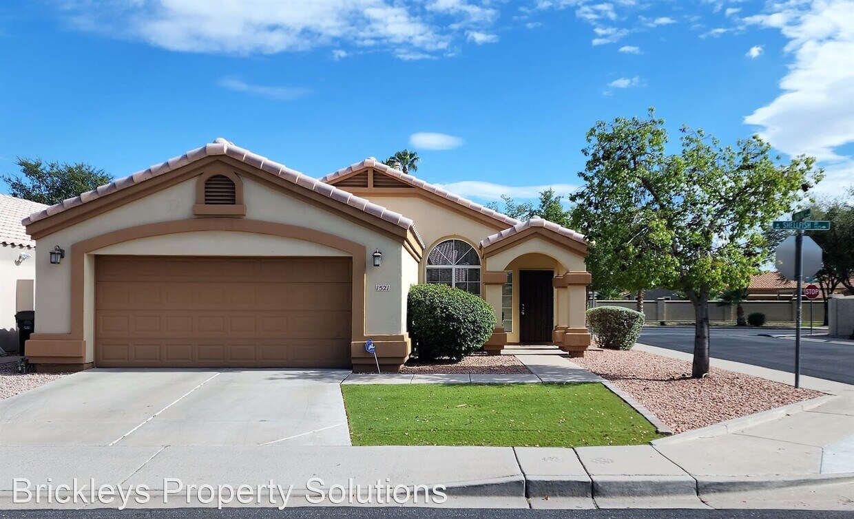 3 br, 2 bath House 1521 W Shellfish Dr. House Rental in Gilbert, AZ