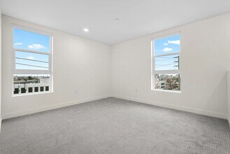 Interior Photo - Elle at Westchester