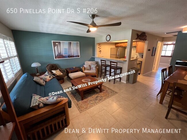 Foto del edificio - 650 Pinellas Point Dr S