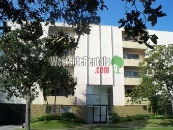 Primary Photo - 221 S Doheny Dr