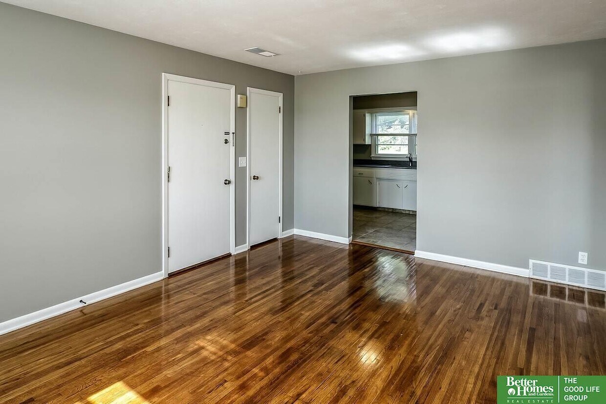 Foto principal - 4732 S 77th Ave