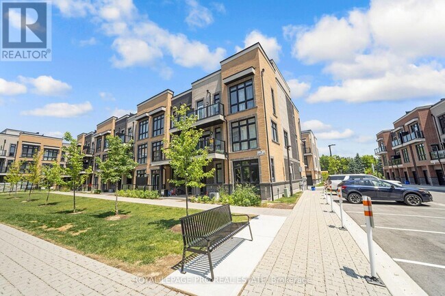 Building Photo - 8-18 Sayers Ln