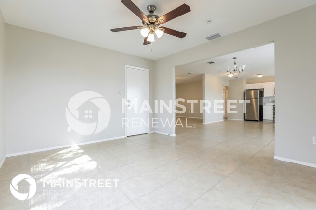 Building Photo - 3850 Pan American Blvd