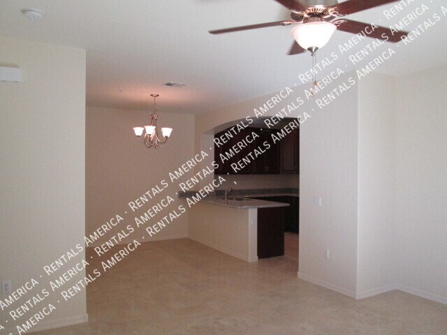 Foto del edificio - 7726 E Baseline Rd