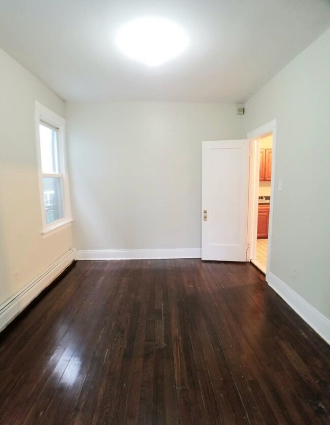 196 12th Ave Unit 2, Newark, NJ 07107 Apartments in Newark, NJ