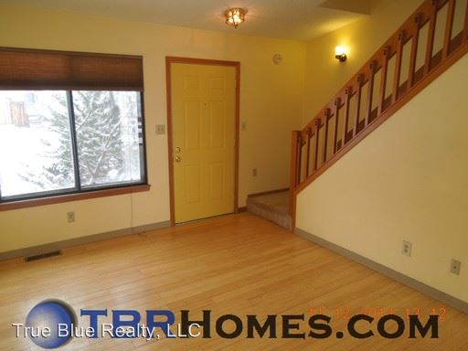 Building Photo - 5210 Garrison St