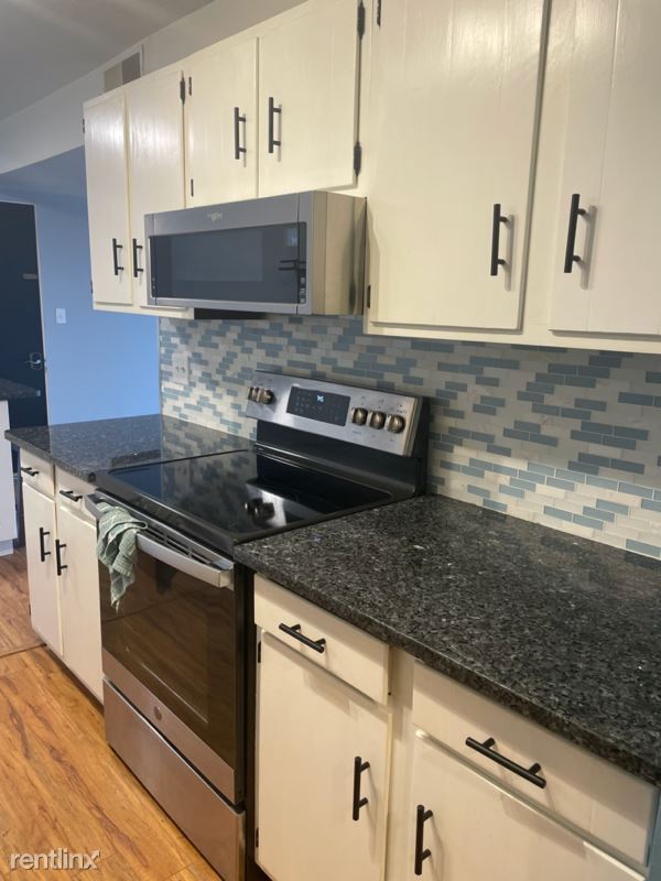 Building Photo - 2 br, 1 bath Condo - 326 14th Ave So. 1B U...