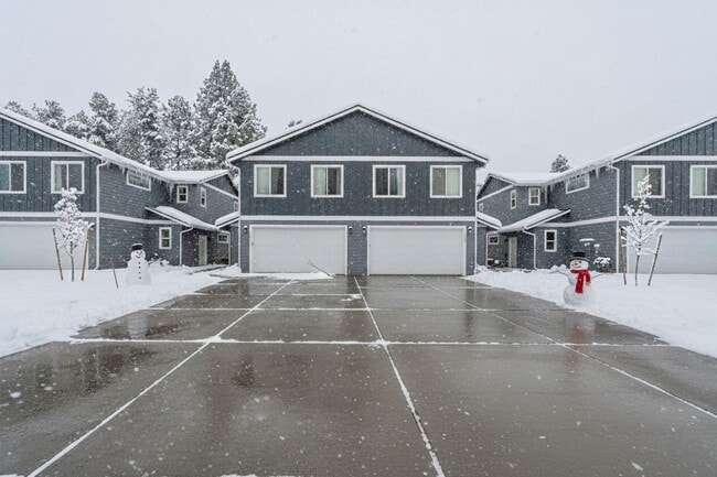 Building Photo - Birkdale Commons