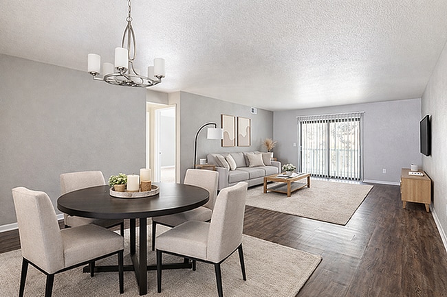 Building Photo - Spring Brook