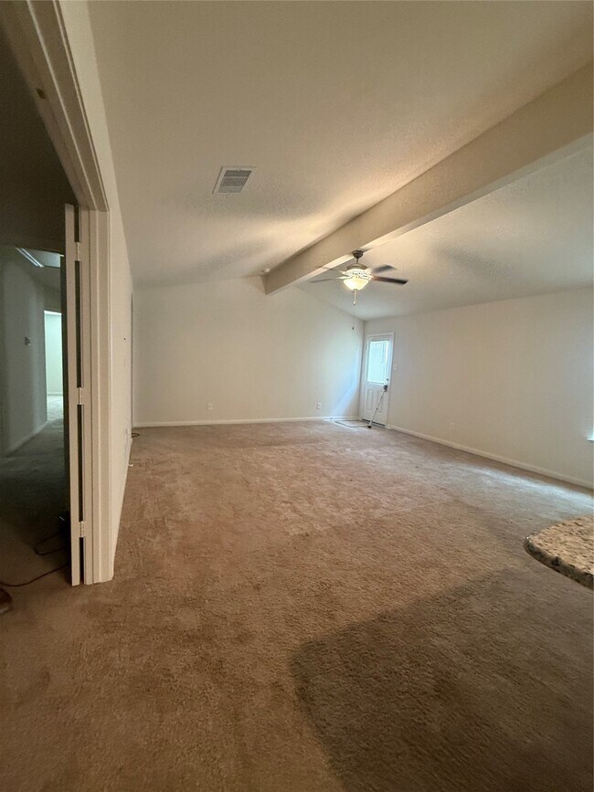 Building Photo - 473 Amberwood Pk Dr
