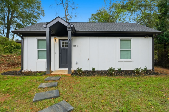 Photo - 1114 Oakland Dr SW House