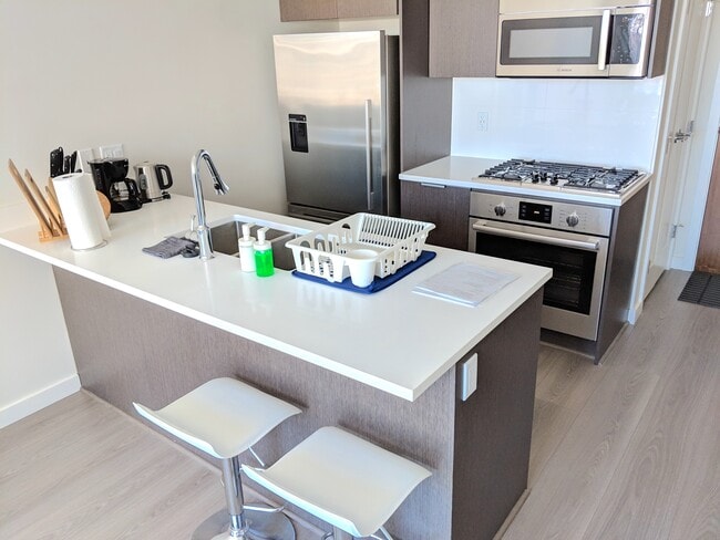 Building Photo - 3333 Sexsmith Rd