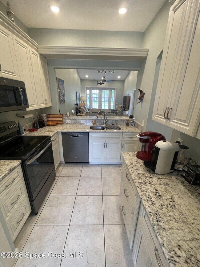 Foto del edificio - 250 St Lucie Ln
