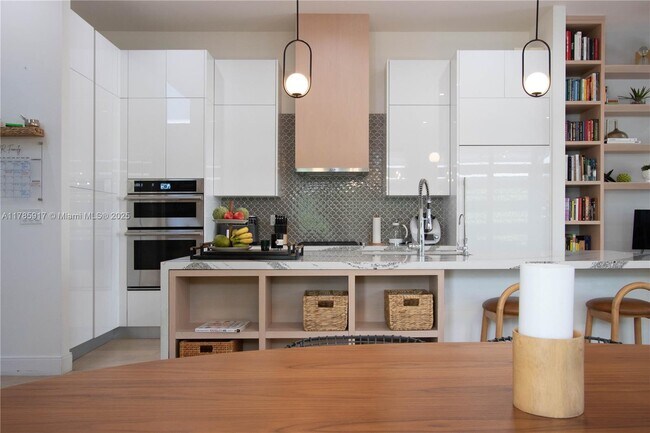 Foto del edificio - 4765 NW 85th Ave