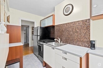 Building Photo - 12 Kilsyth Terrace