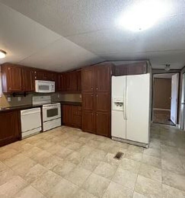 Building Photo - 3709 Hampton Ln