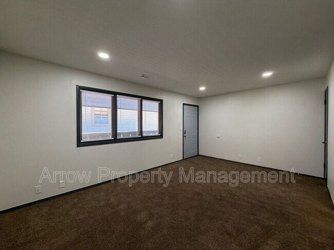 Foto del edificio - 2512 R St