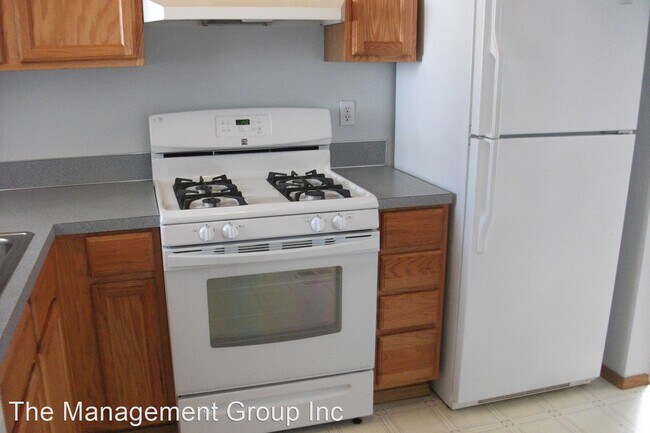 Foto del edificio - 2 br, 1.5 bath House - 803 NW Logan Street