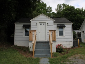 Building Photo - 2110 Hawthorne St