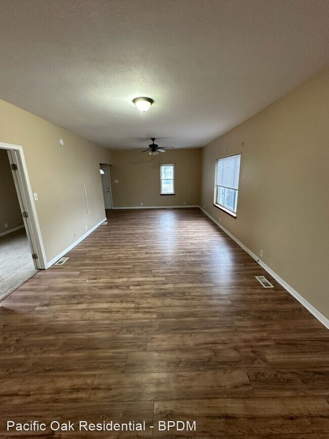 Building Photo - 3 br, 2 bath House - 2023 Kosciuszko Ave