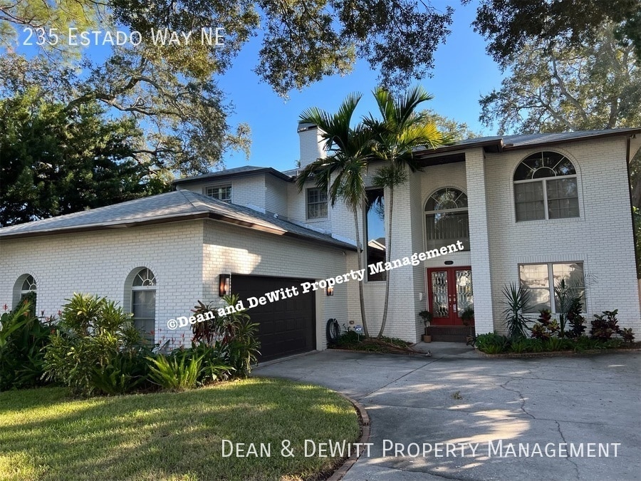 Snell Isle Brightwaters 4/4.5 SFH w/Pool... House Rental in Saint