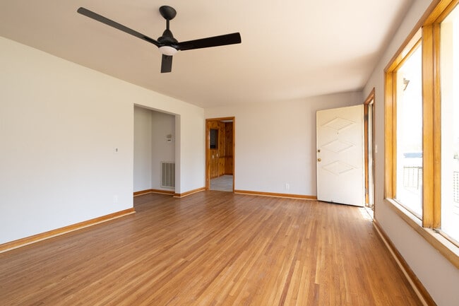Building Photo - 1021 Maynor Ave