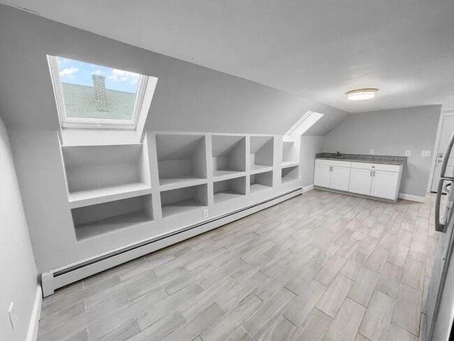 Building Photo - 58-60 Wilson St