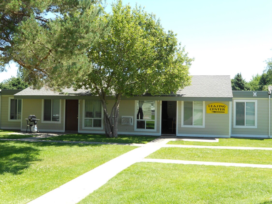 1326 W 7th Pl, Kennewick, WA 99336 Apartments in Kennewick, WA