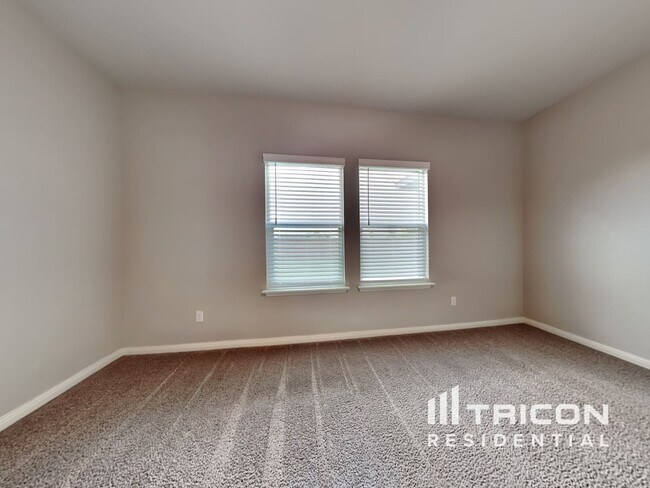 Foto del edificio - 13532 Emerson Wy