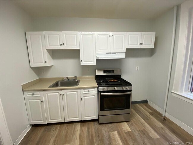 Foto del edificio - 1476 Chapel St