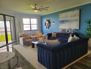 Building Photo - 11620 Court of Palms