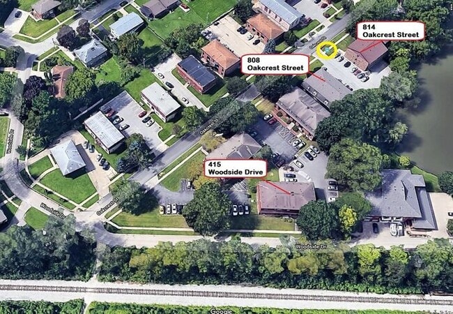 Building Photo - 415 Woodside Dr