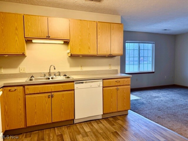 Building Photo - 1894-1898 Springfield Lake Blvd